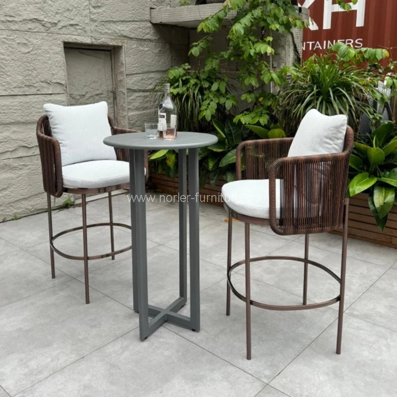 Buitentuin balkon aluminium bar stoel